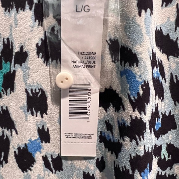 Tahari leopard print blouse - Picture 3 of 3
